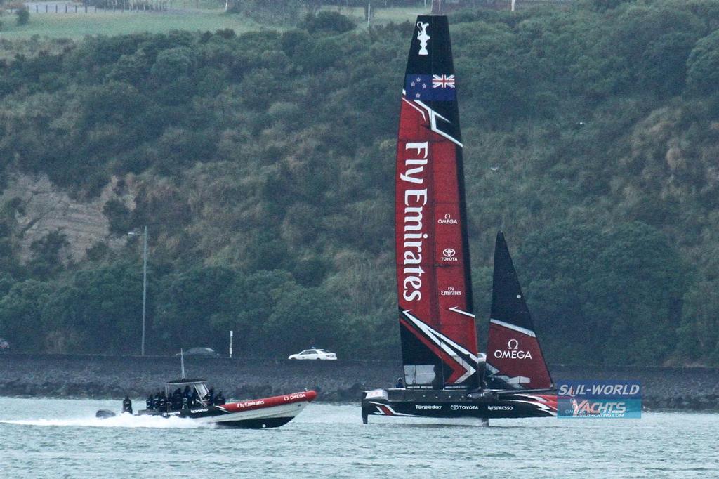  - Day 1 038 - Emirates Team New Zealand - February 14, 2017 © Richard Gladwell www.photosport.co.nz